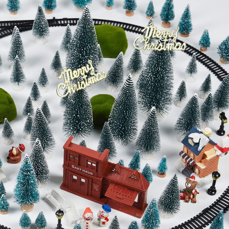 Zestaw 8 szt. sztucznych choinek dekoracyjnych choinki Artmaker